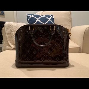 Louis Vuitton ALMA PM